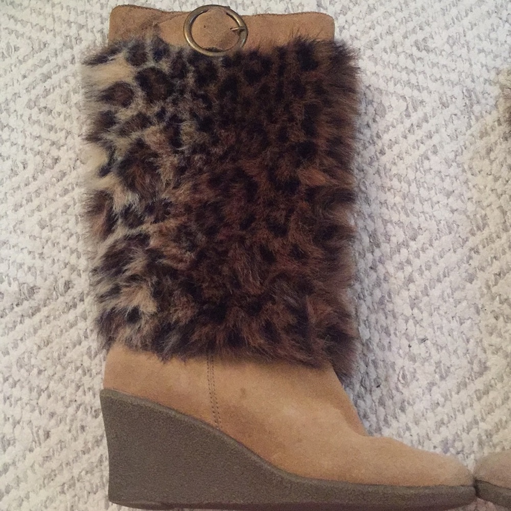 Colin Stuart Faux Fur Boots - Picture 2 of 12
